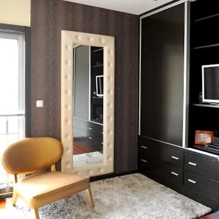 With 3 Bedrooms In With Furnished Terrace And Wifi 500 M From The Beach Appartement