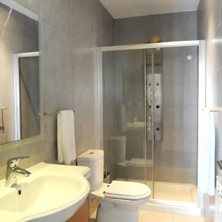 Appartement With 3 Bedrooms In With Furnished Terrace And Wifi 500 M From The Beach São Félix da Marinha
